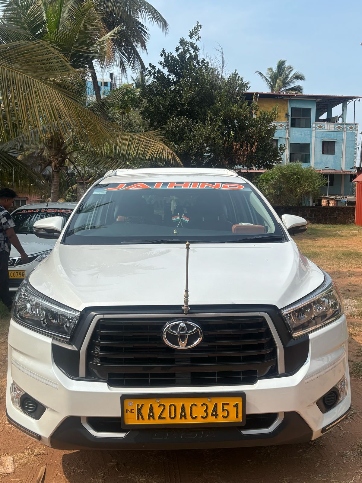 Car 12